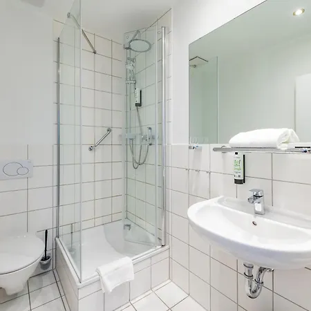 Glockenhof Hotel 4*