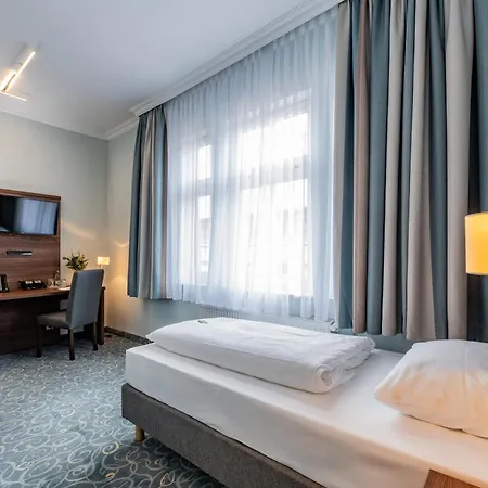 Glockenhof Отель