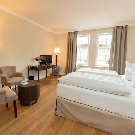 Glockenhof 4*