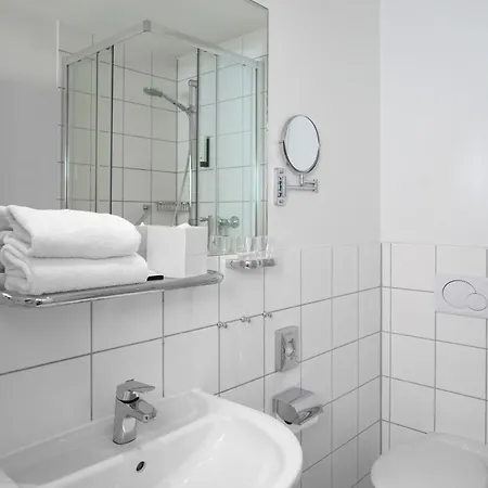 Glockenhof 4*