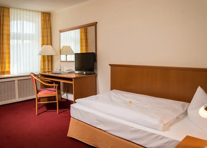 Отель Glockenhof 4*